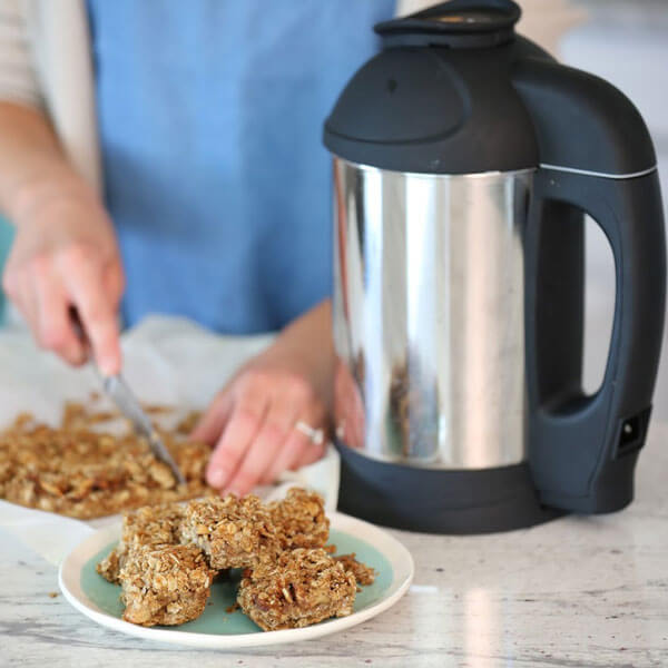 a plate of vegan Apple Crisp Bars