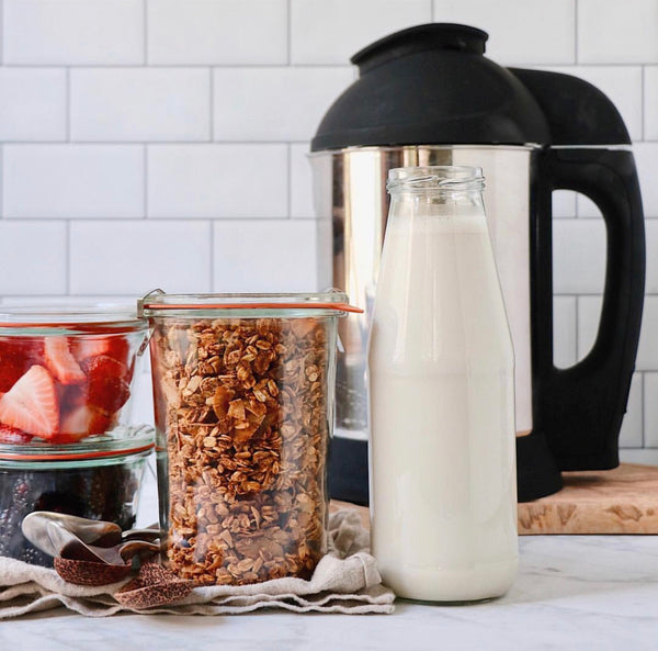 Almond Coconut Granola