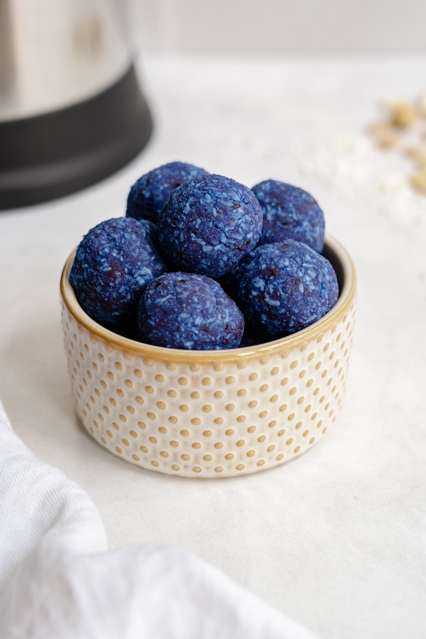 blue-coconut-bliss-