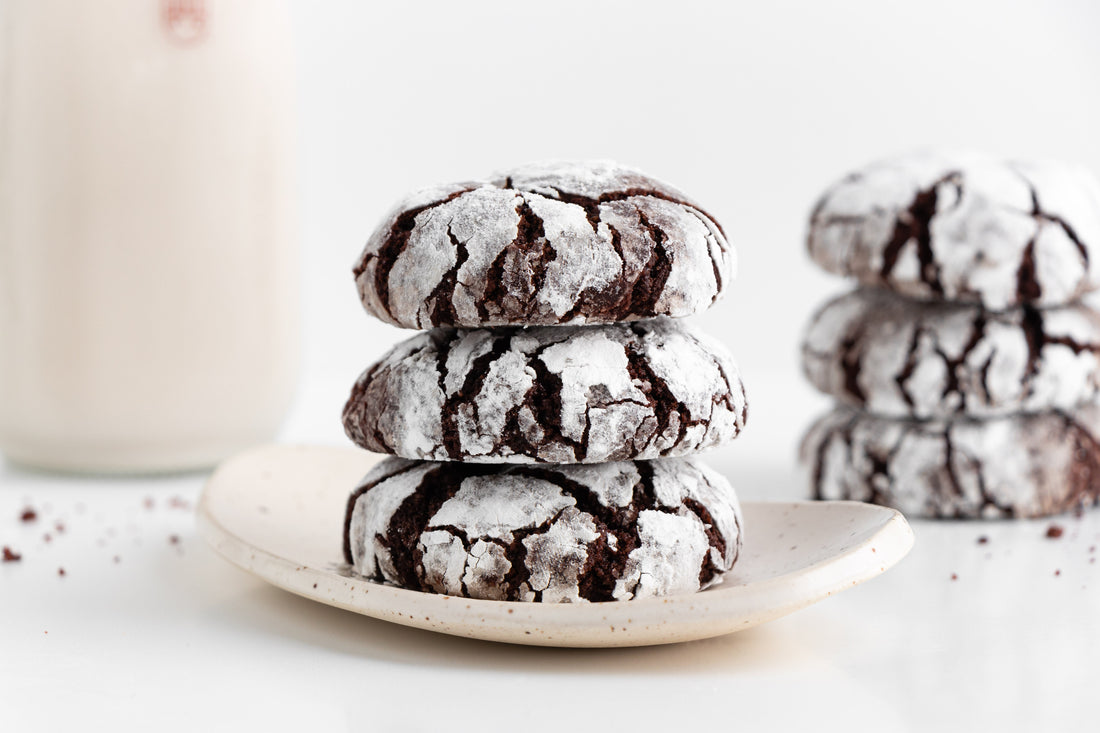 Chocolate Cashew Crinkle Cookies