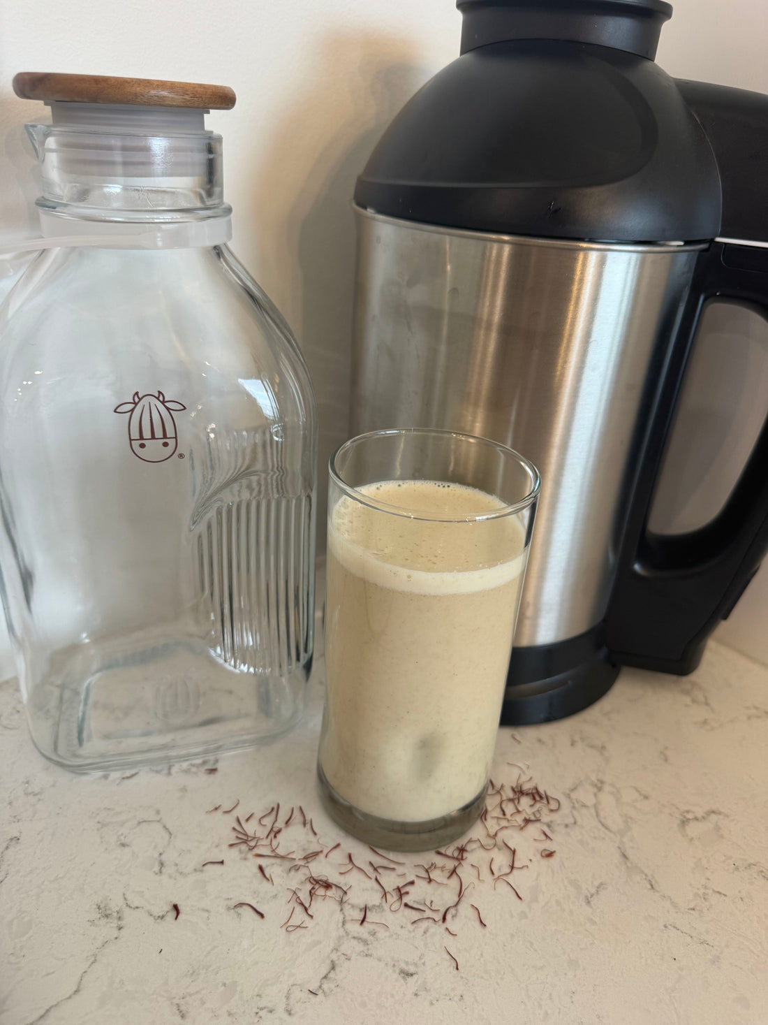 Pistachio Saffron Milk