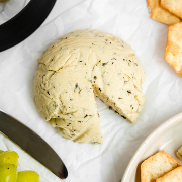 Vegan Herb Cheese with crackers